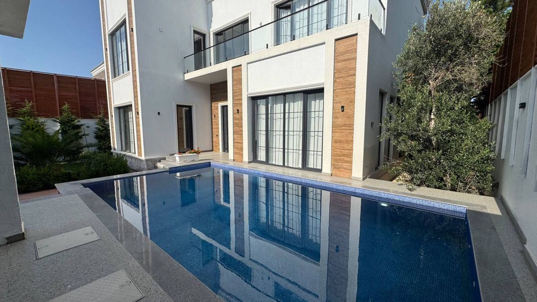 Satılır 5 otaqlı həyət evi/bağ evi 450 m² — Ev, villa, Bakı (3)