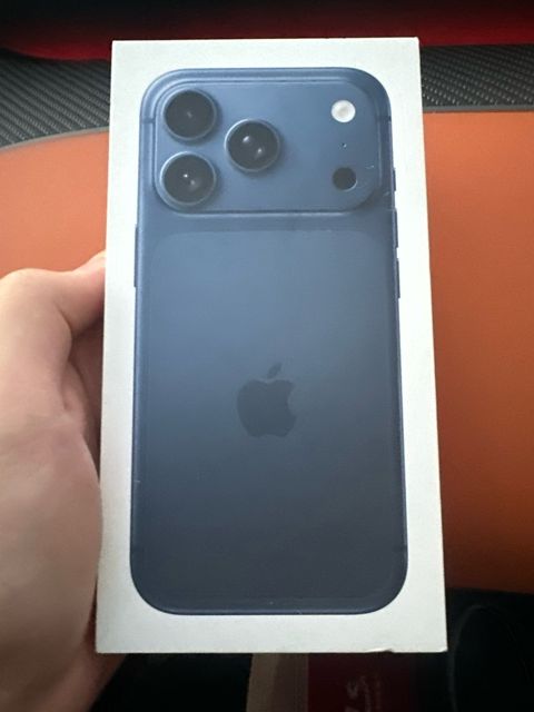 Apple iPhone 17 Pro Deep Blue 512GB/12GB — 3 220 ₼ · Bakı · Smartfonlar Apple iPhone 17 Pro Deep Blue 512GB/12GB — Bakı