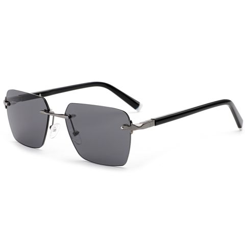 Qadın günəş eynəyi NN Optic Eyewear NNS25651 C3 — 35.99 ₼ · Bakı · Mallar Qadın günəş eynəyi NN Optic Eyewear NNS25651 C3 — Bakı