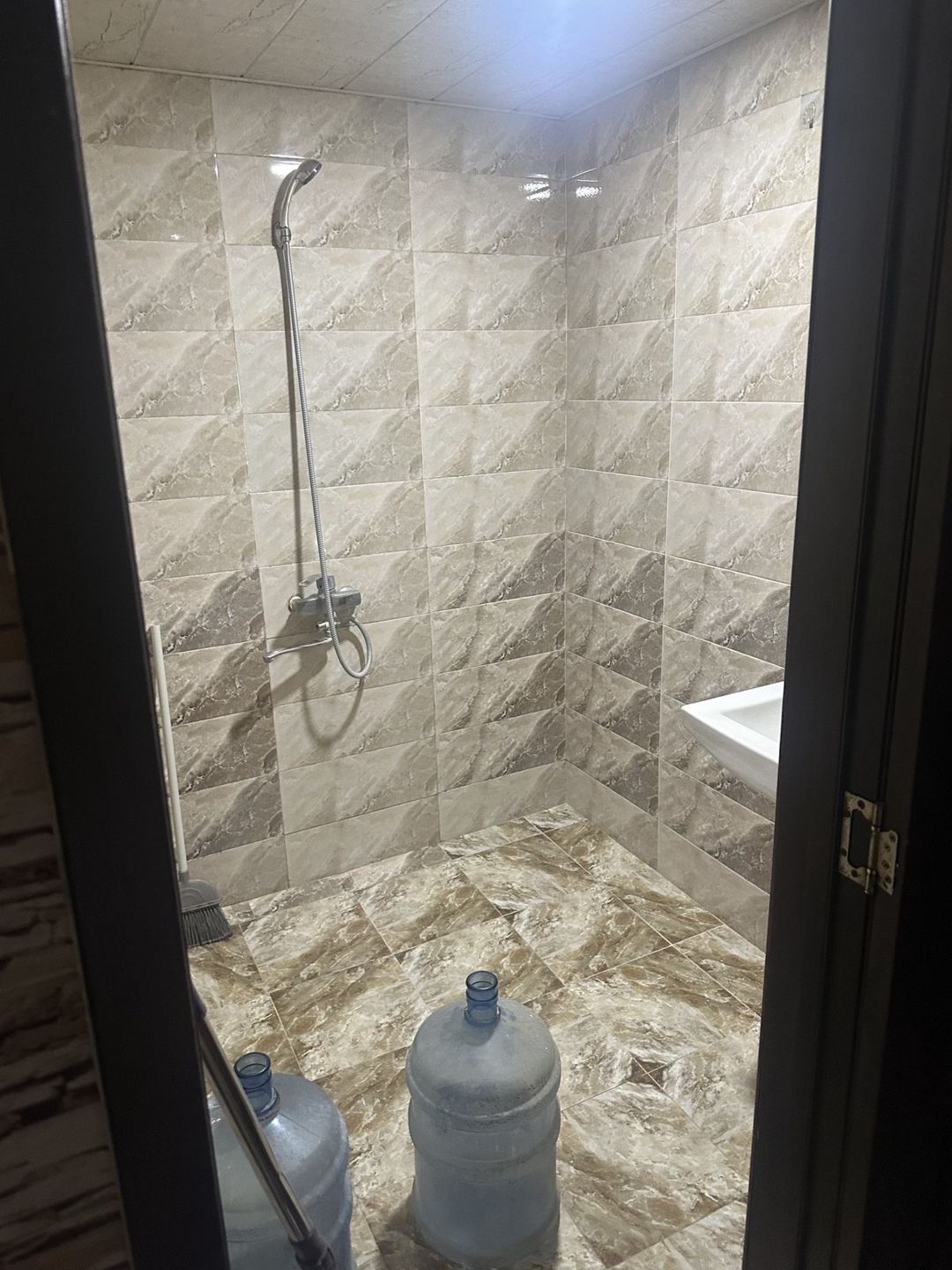 İcarəyə verilir 5 otaqlı köhnə tikili 125 m² — Mənzil, Bakı (3)