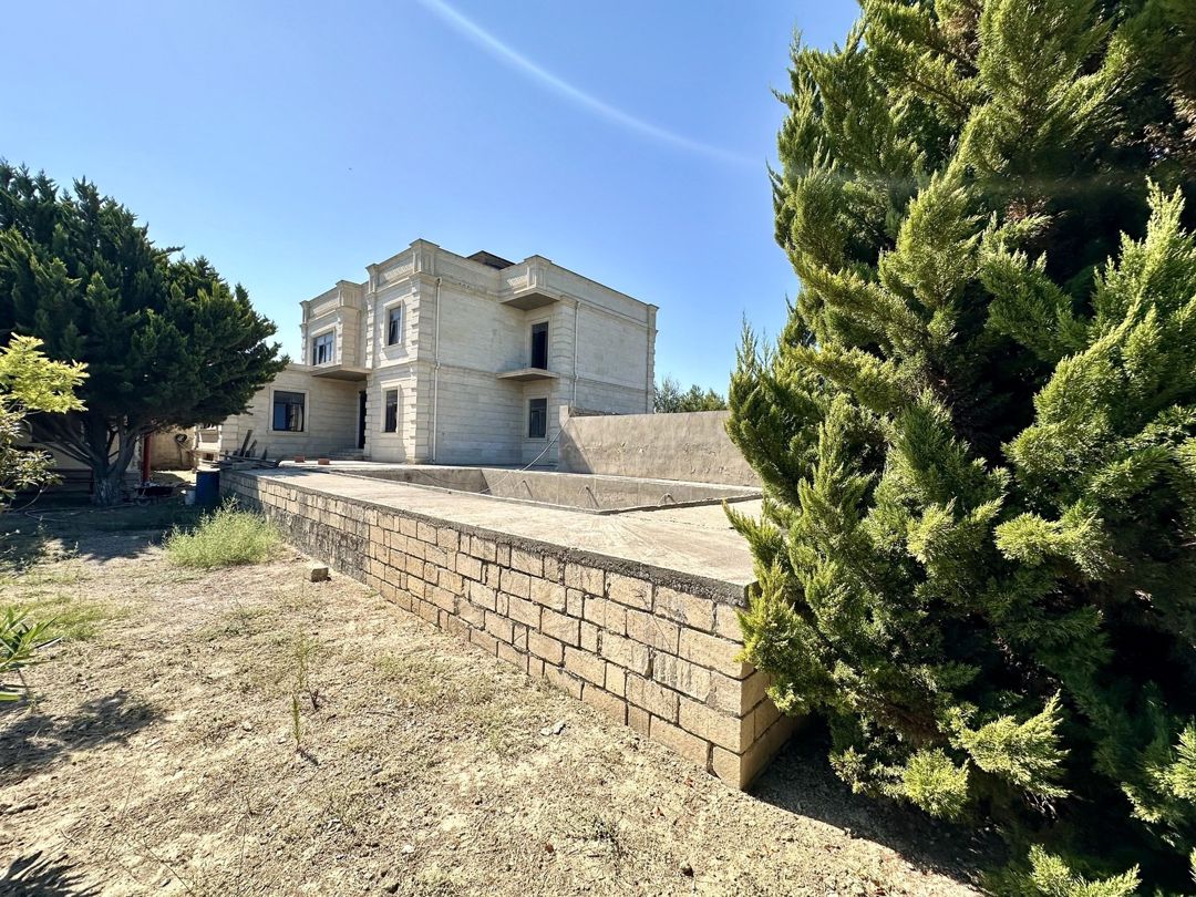 Satılır 8 otaqlı həyət evi/bağ evi 650 m² — Ev, villa, Bakı (3)