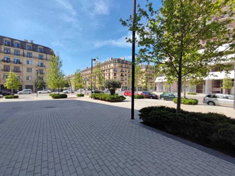 Satılır 3 otaqlı yeni tikili 136 m² — Bakı