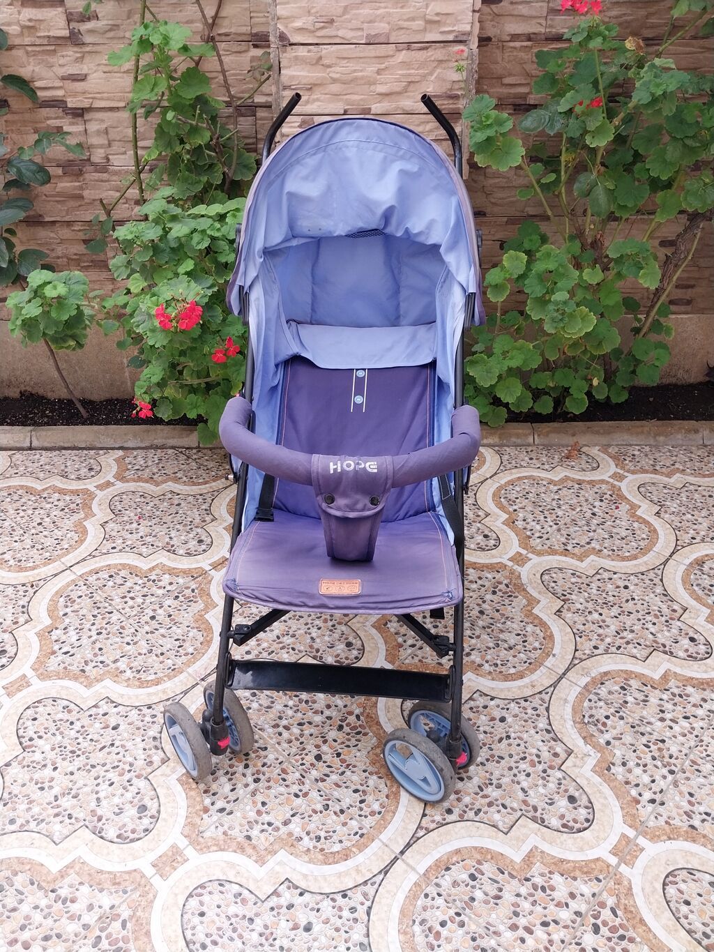 İki tutacaqlı araba, İşlənmiş, Ünvandan götürmə — Arabalalar, Bakı (2)