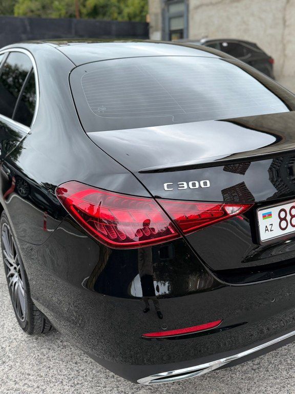 Mercedes C 300, 2.0 L, 2025 il, 8 000 km 88-BR-801 — Avtomobillər, Bakı (8)