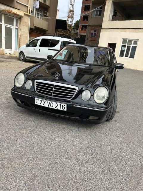 Mercedes E 240, 2.4 L, 2001 il, 450 000 km — 13 000 ₼ · Bakı · Avtomobillər Mercedes E 240, 2.4 L, 2001 il, 450 000 km — Bakı