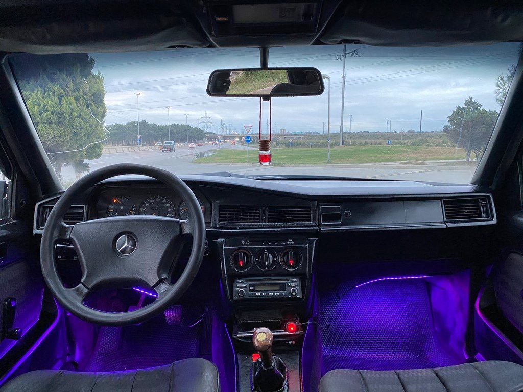 Mercedes 190, 2.0 L, 1990 il, 275 000 km 10-VZ-520 — Avtomobillər, Bakı (2)