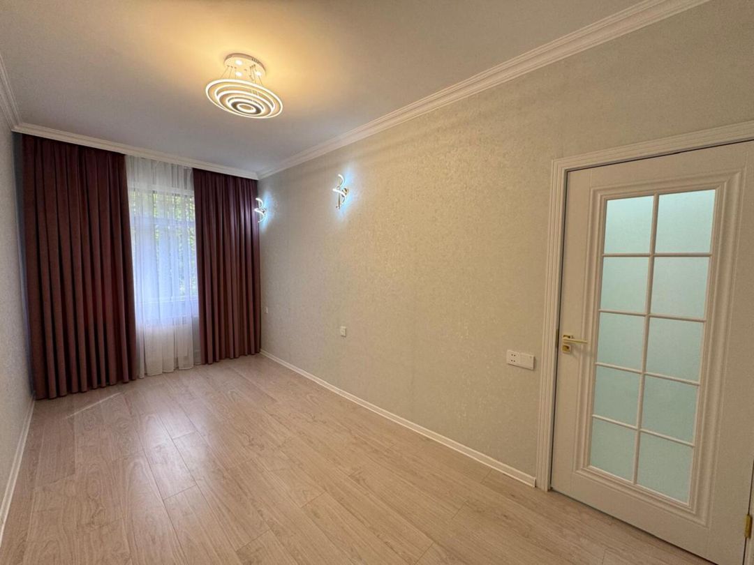 Satılır 2 otaqlı köhnə tikili 55 m² — Mənzil, Bakı (3)