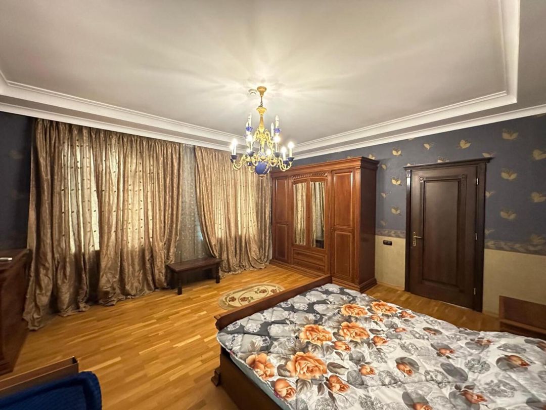 Satılır 5 otaqlı həyət evi/bağ evi 400 m² — Ev, villa, Bakı (3)