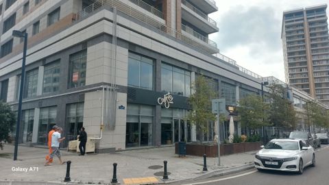 İcarəyə verilir obyekt 730 m² — Bakı