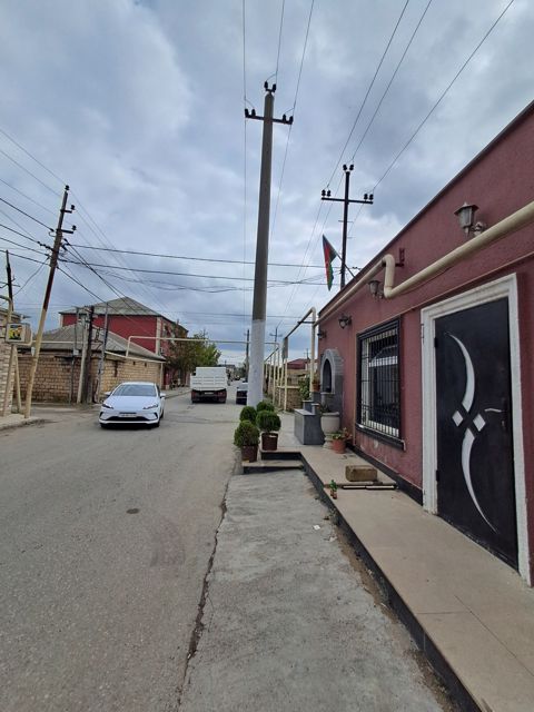 Satılır 1 otaqlı həyət evi/bağ evi 45 m² — 55 000 ₼ · Bakı · Ev, villa Satılır 1 otaqlı həyət evi/bağ evi 45 m² — Bakı