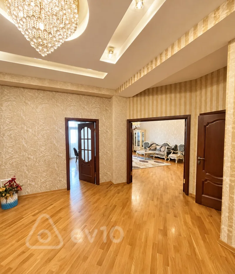 4 otaqlı mənzil, 173 m², Qulu Quliyev küçəsi — Mənzil, Bakı (9)
