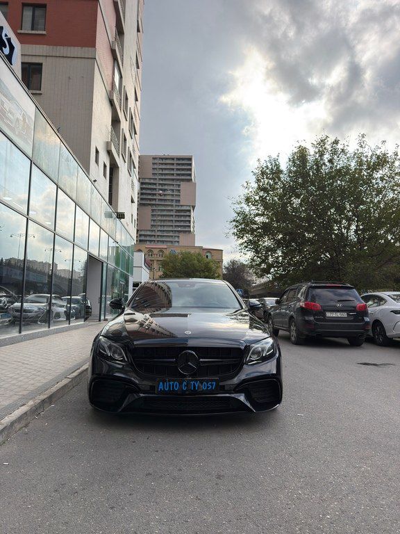 Mercedes E 300, 2.0 L, 2019 il, 90 000 km — Avtomobillər, Bakı