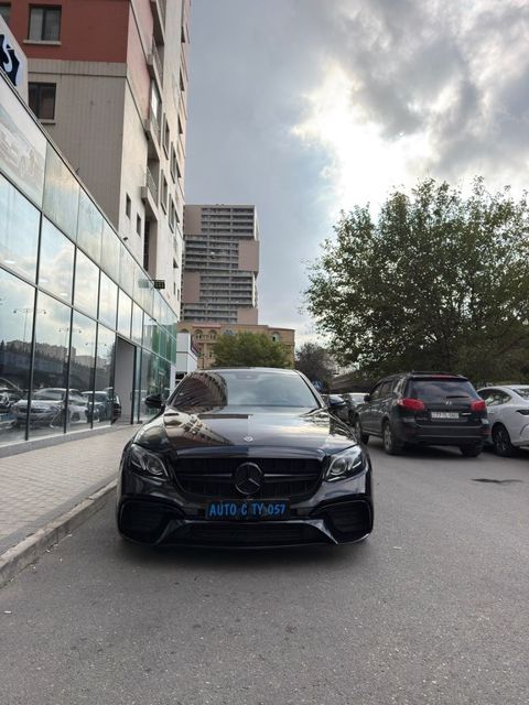 Mercedes E 300, 2.0 L, 2019 il, 90 000 km — 51 850 ₼ · Bakı · Avtomobillər Mercedes E 300, 2.0 L, 2019 il, 90 000 km — Bakı