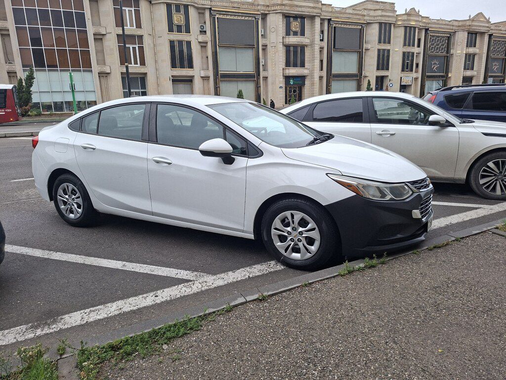 Chevrolet Cruze, 1.4 L, 2018 il, 15 400 km 88-CK-664 — Avtomobillər, Bakı (2)