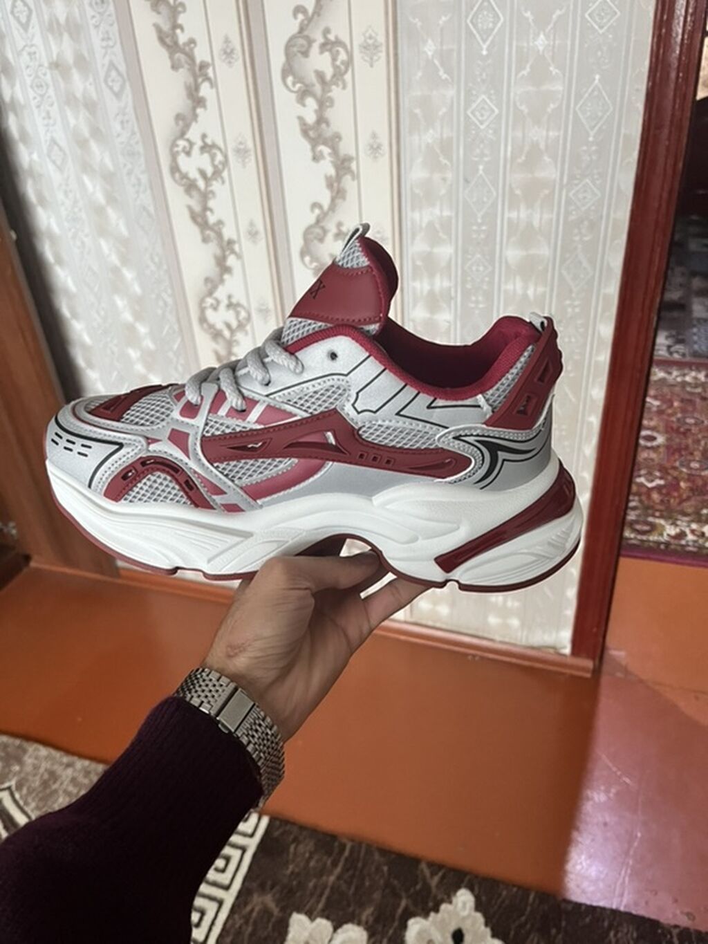 Krossovka – Guolcx brendi, chunky/dad style dizayn. - Rəng: ağ, boz — Krossovkalar, Bakı (3)