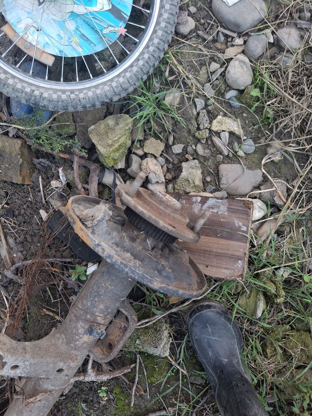Fordun arxa musdu 16 liq zapcaz kimi satilir — Ehtiyat hissələri, Quba (2)
