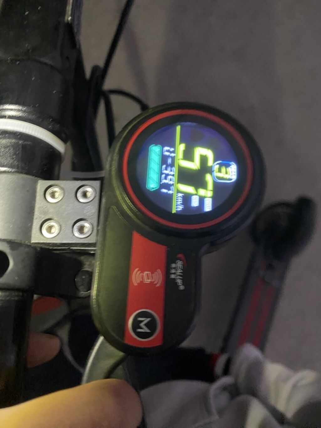 Sealup elektrik skuter - Güclü ön LED fənər və arxa stop işığı – gecə — Skuterlər, Bakı (7)