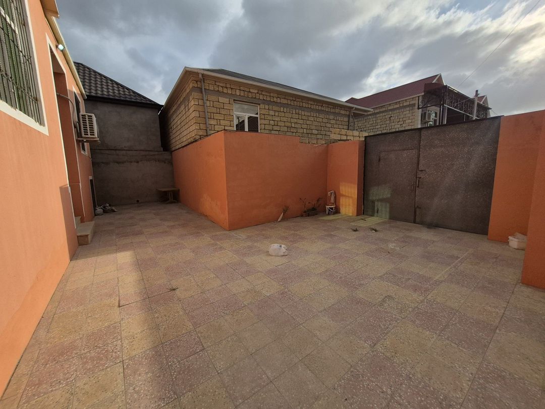 Satılır 4 otaqlı həyət evi/bağ evi 110 m² — Ev, villa, Bakı (5)