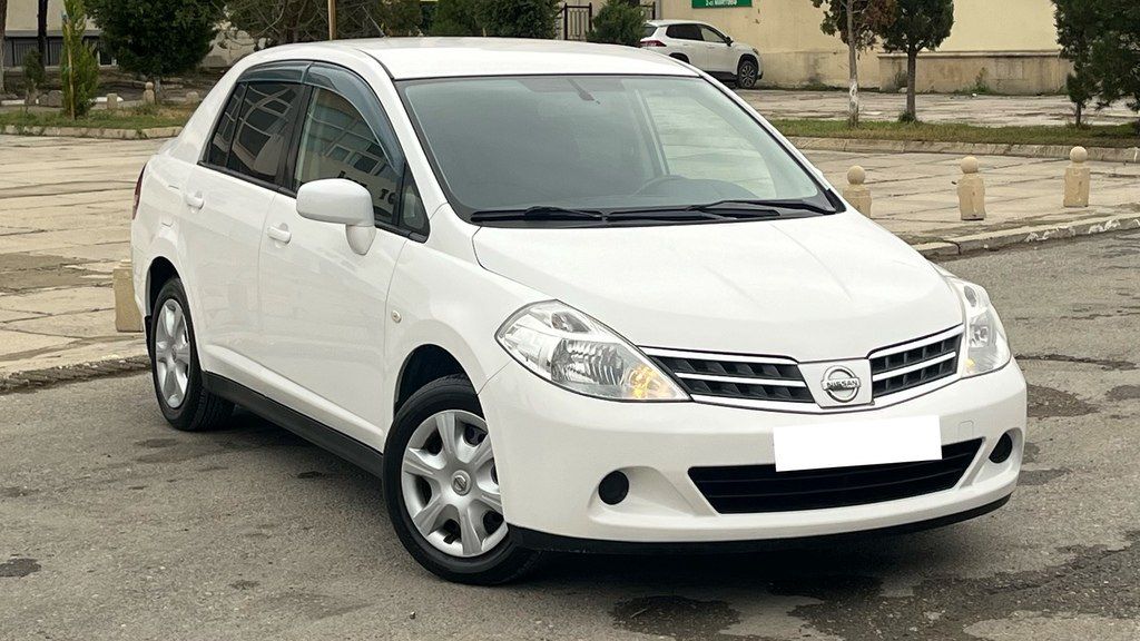 Nissan Tiida, 1.5 L, 2011 il, 78 000 km — Avtomobillər, Bakı