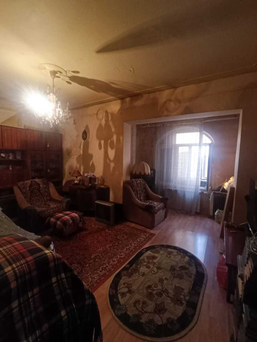 Satılır 2 otaqlı köhnə tikili 65 m² — Mənzil, Bakı (2)