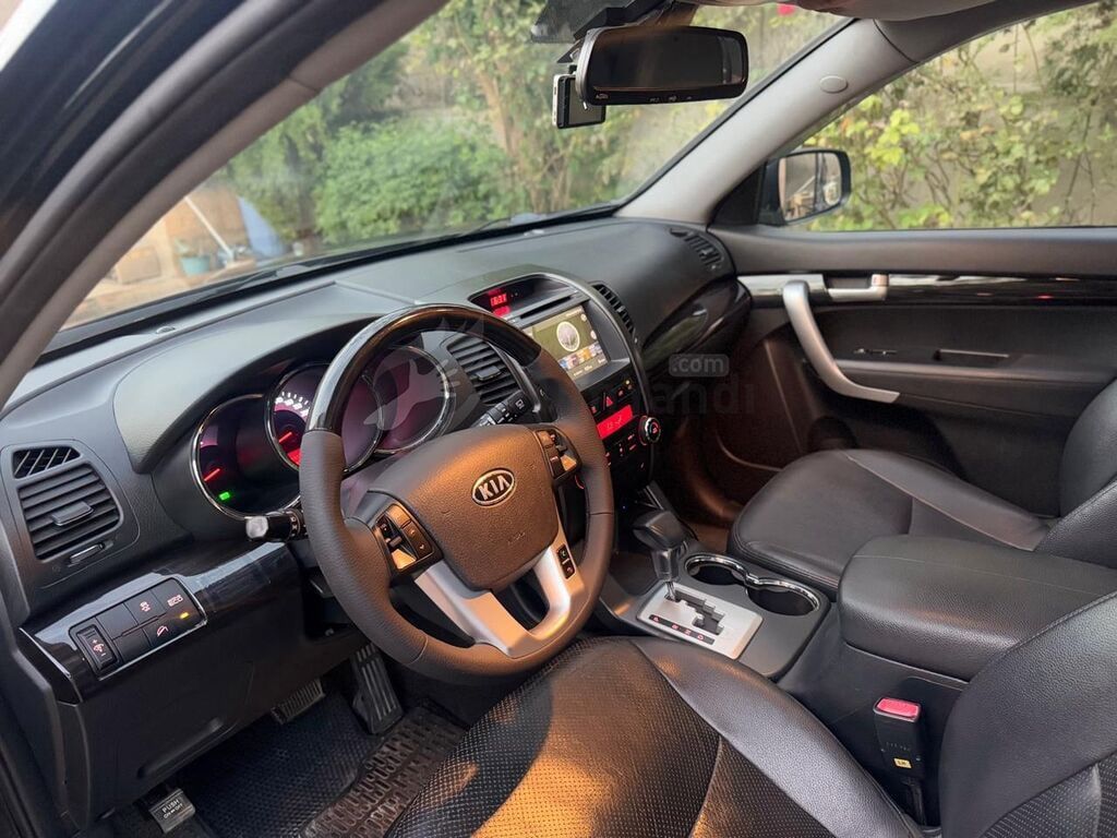 Hyundai Grandeur: 2.2 l 2015 il Sedan — Avtomobillər, Bakı (11)