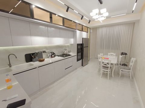 İcarəyə verilir 3 otaqlı yeni tikili 125 m² — Bakı