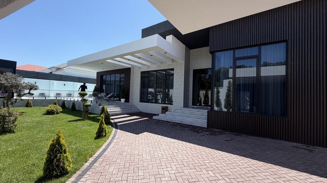 Satılır 5 otaqlı həyət evi/bağ evi 280 m² — Ev, villa, Bakı
