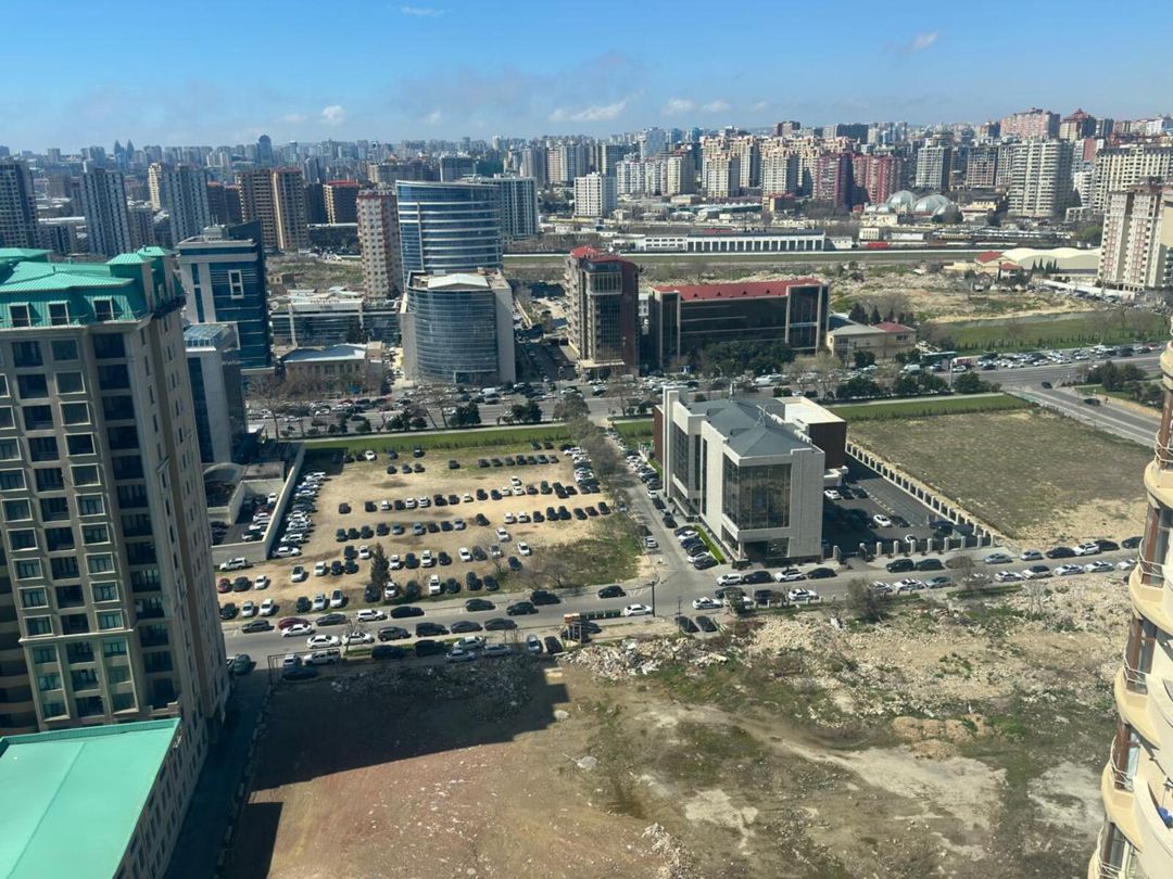 Satılır 4 otaqlı yeni tikili 229 m² — Mənzil, Bakı (11)