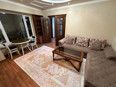 İcarəyə verilir 2 otaqlı köhnə tikili 57 m² — Bakı
