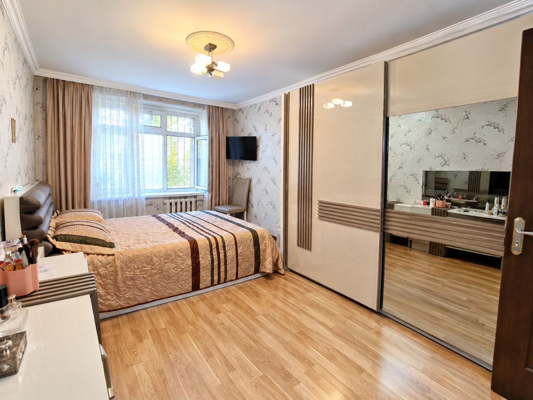 Satılır 3 otaqlı köhnə tikili 90 m² — Mənzil, Bakı (7)