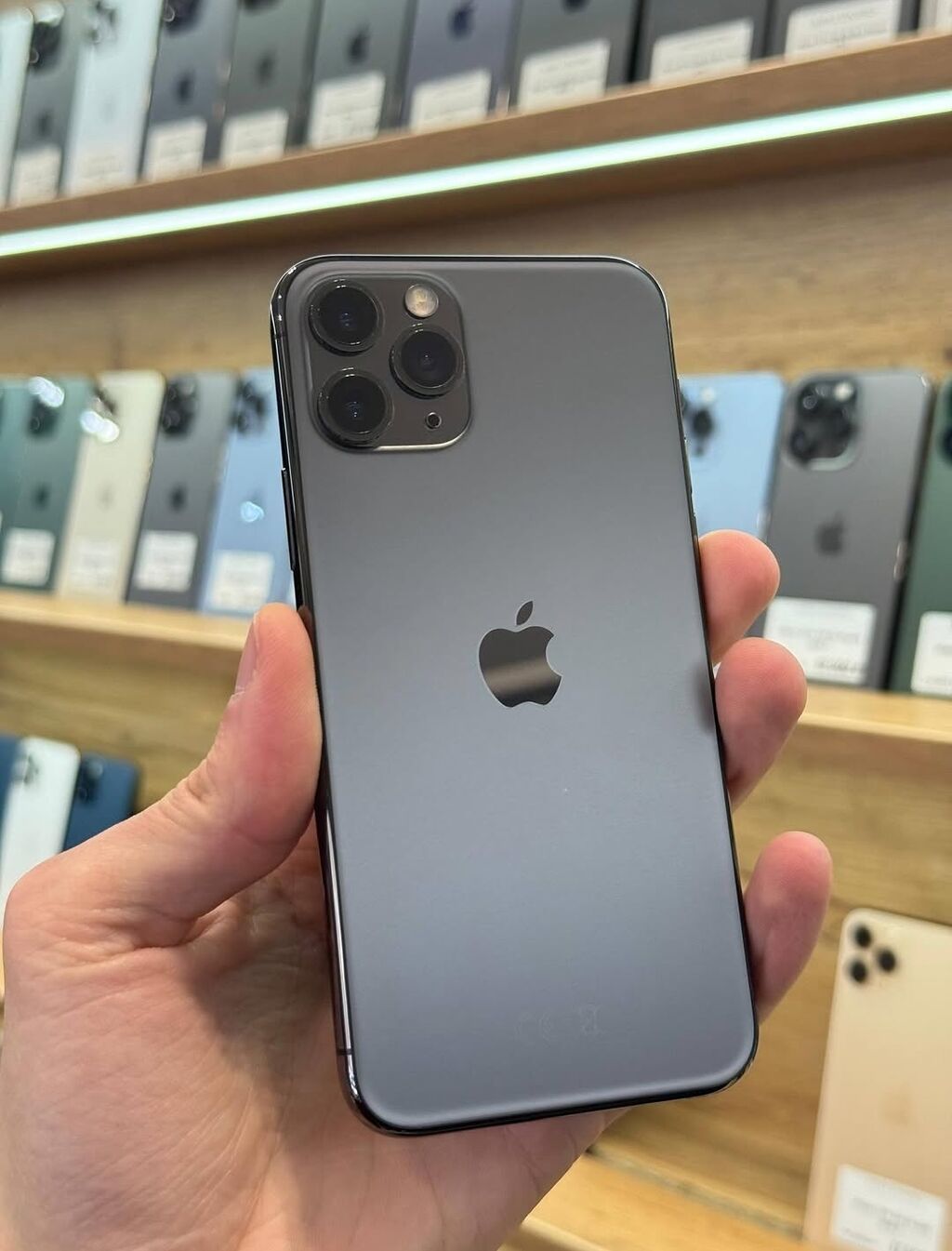 IPhone 11 Pro, 256 GB, Qara, Zəmanət, Simsiz şarj, Face ID — Apple iPhone, Digah