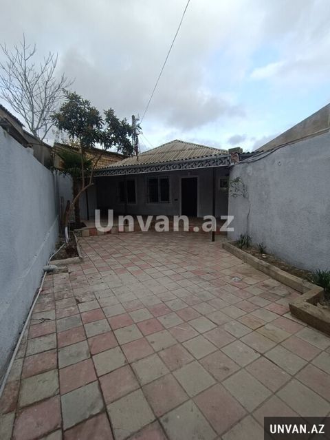 Bineqedi Qesebesinde şeher yolun üstünde — 66 000 ₼ · Bakı · Ev, villa Bineqedi Qesebesinde şeher yolun üstünde — Bakı