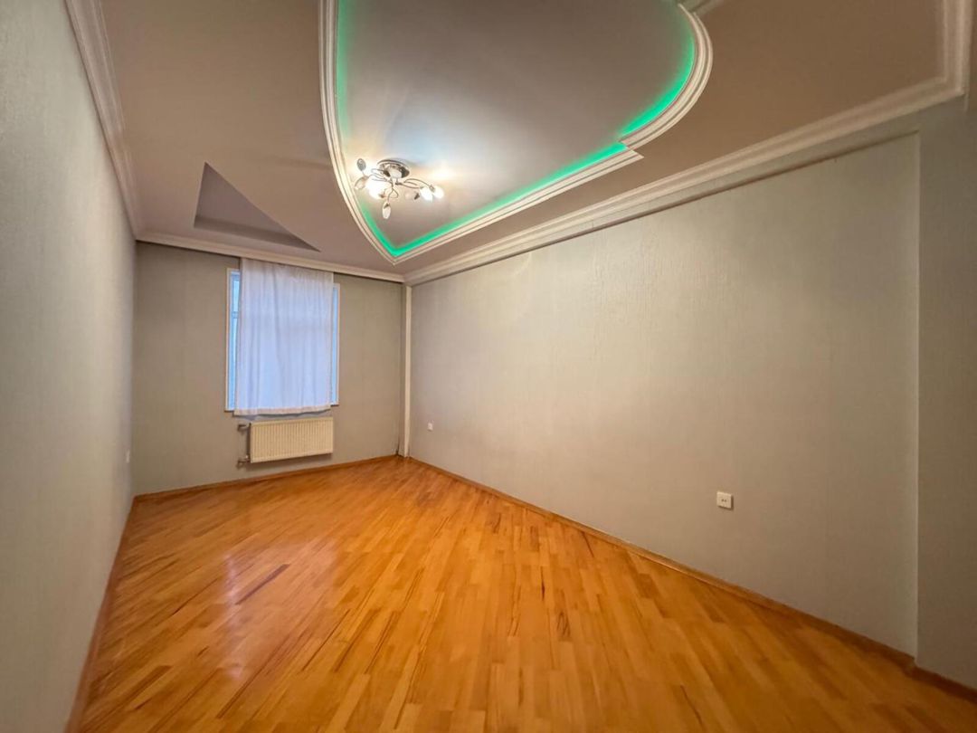 Satılır 4 otaqlı yeni tikili 160 m² — Mənzil, Bakı (12)