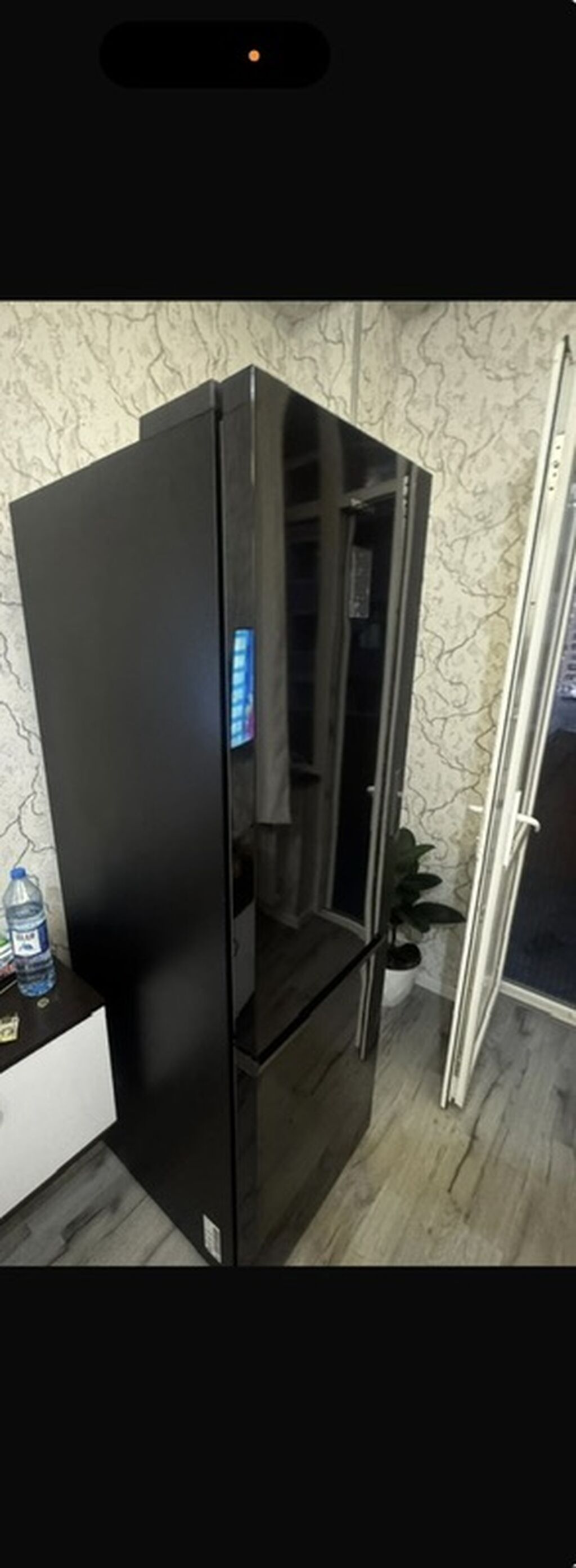 İşlənmiş 2 qapılı Samsung Soyuducu Satılır, rəng - Qara, Təkərli — Soyuducular, Bakı (4)