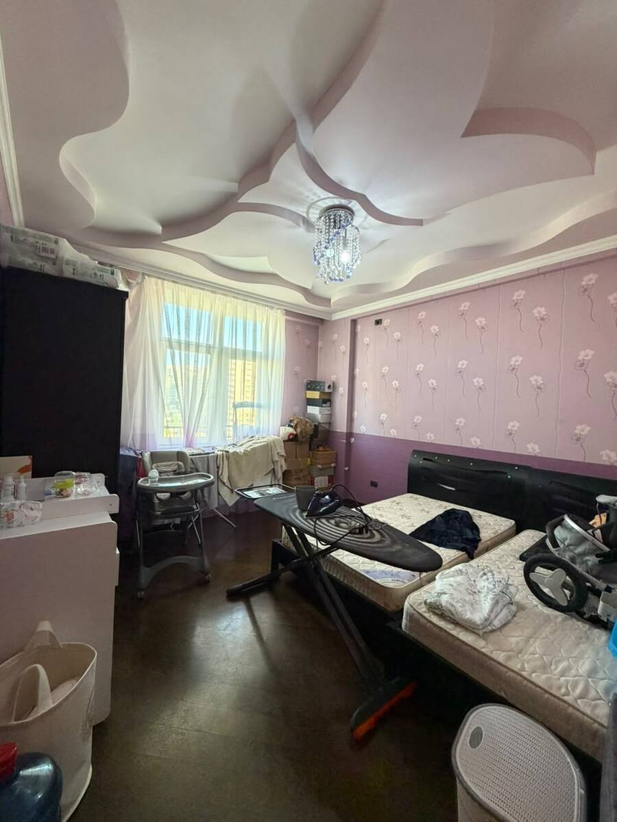 Satılır 4 otaqlı köhnə tikili 136 m² — Mənzil, Bakı (7)