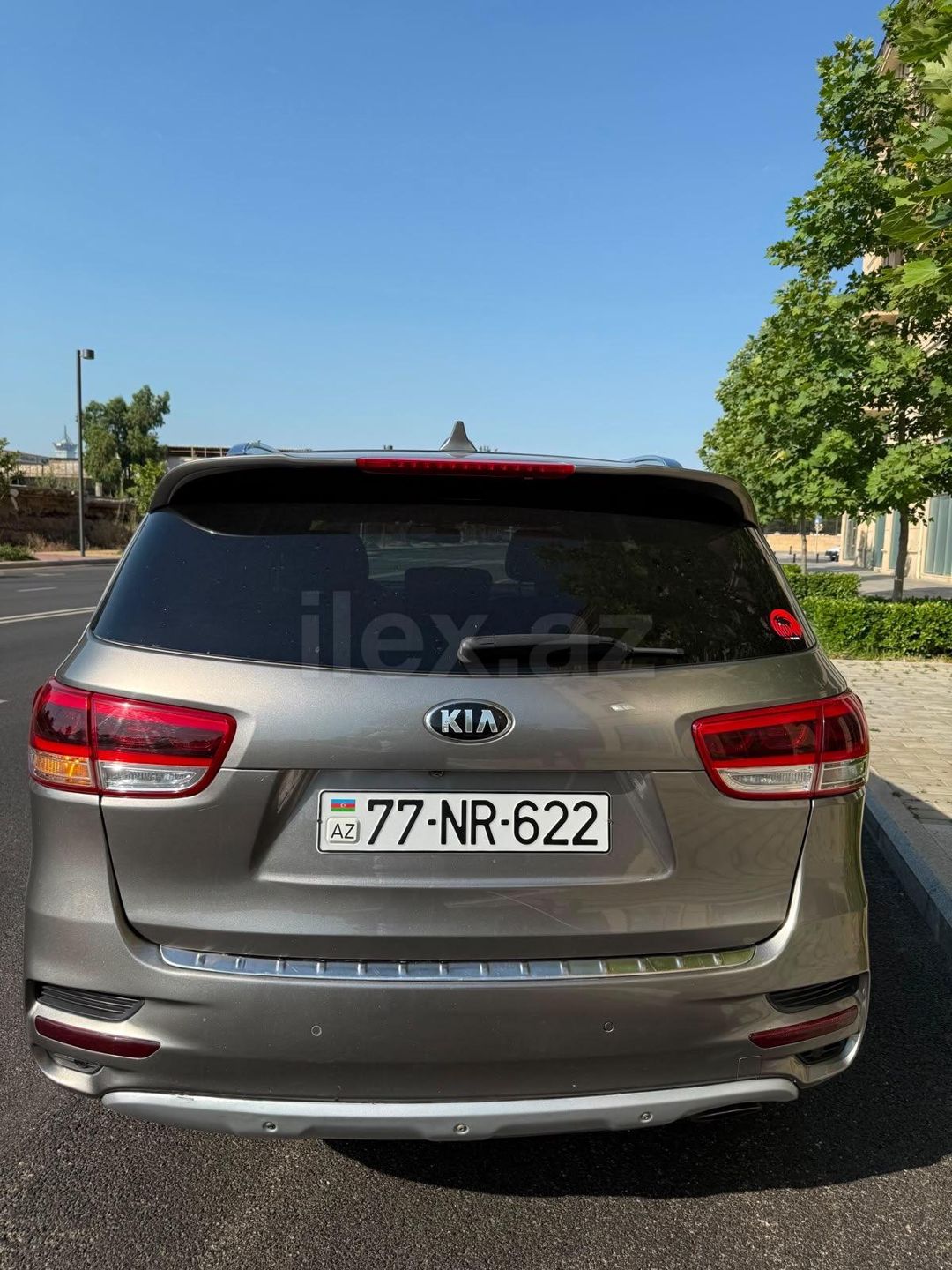 2015 Kia Sorento, 2.0 L, 2015, 180,000 km — Avtomobillər, Bakı (4)