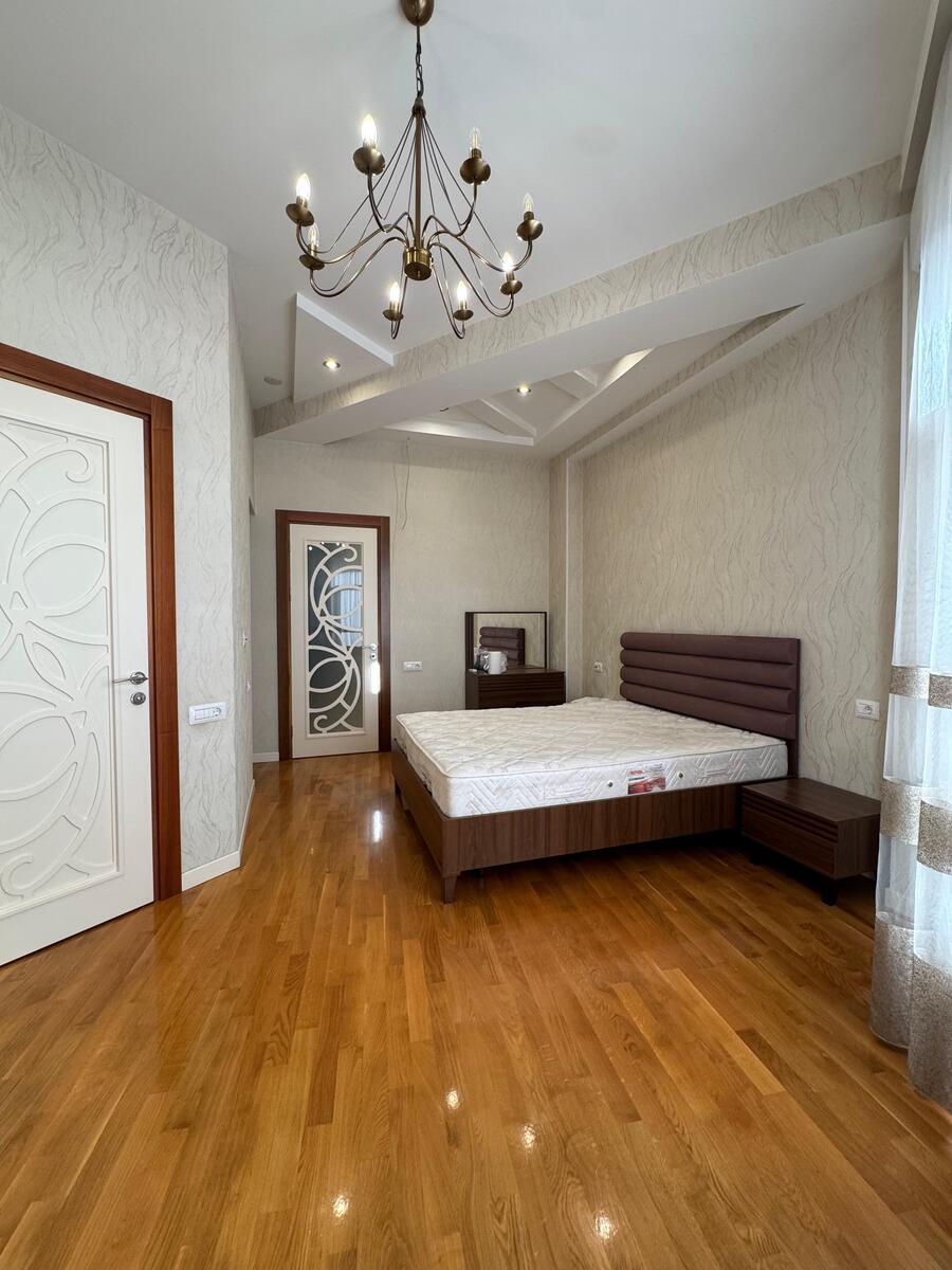 İcarəyə verilir 3 otaqlı yeni tikili 140 m² — Mənzil, Bakı (9)