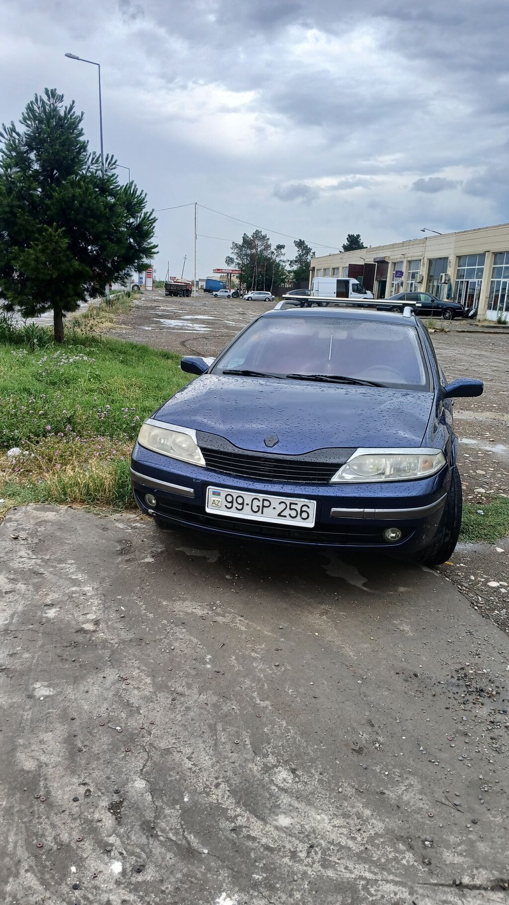 Renault Laguna II Grandtour (universal) – mavi rəngdə, 5 qapılı ailə 99-GP-256 — Avtomobillər, Goranboy (4)