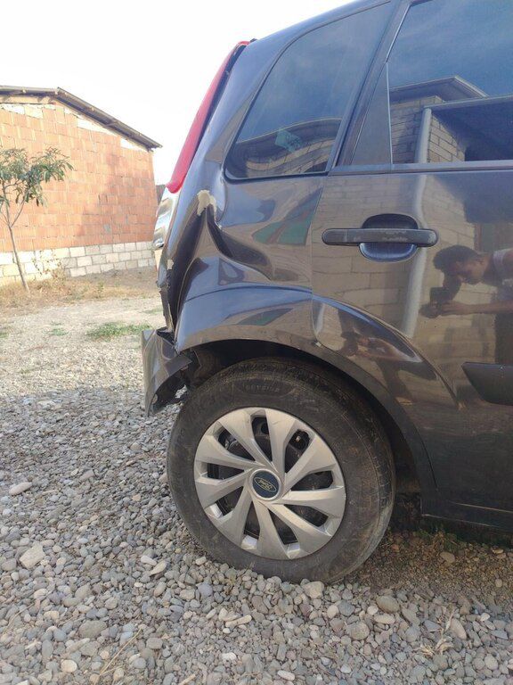 Ford Fiesta, 1.3 L, 2006 il, 310 000 km — Avtomobillər, Goranboy (5)