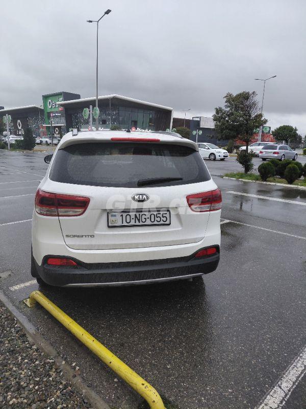Kia Sorento 2.4 L, 2015, 136 000 km 10-NG-055 — Avtomobillər, Bakı (8)
