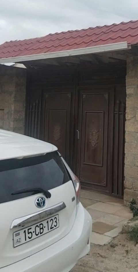 İcarəyə verilir 3 otaqlı həyət evi/bağ evi 55 m² — 250 ₼ · Bakı · Ev, villa İcarəyə verilir 3 otaqlı həyət evi/bağ evi 55 m² — Bakı