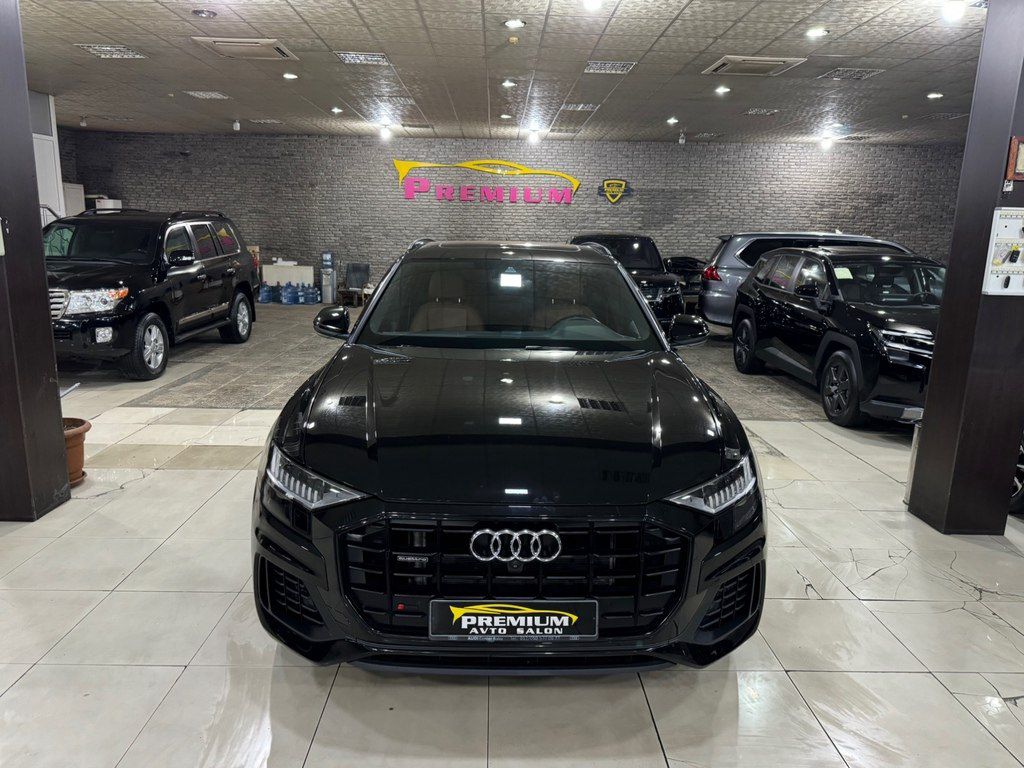Audi Q8, 3.0 L, 2022 il, 85 000 km — Avtomobillər, Bakı