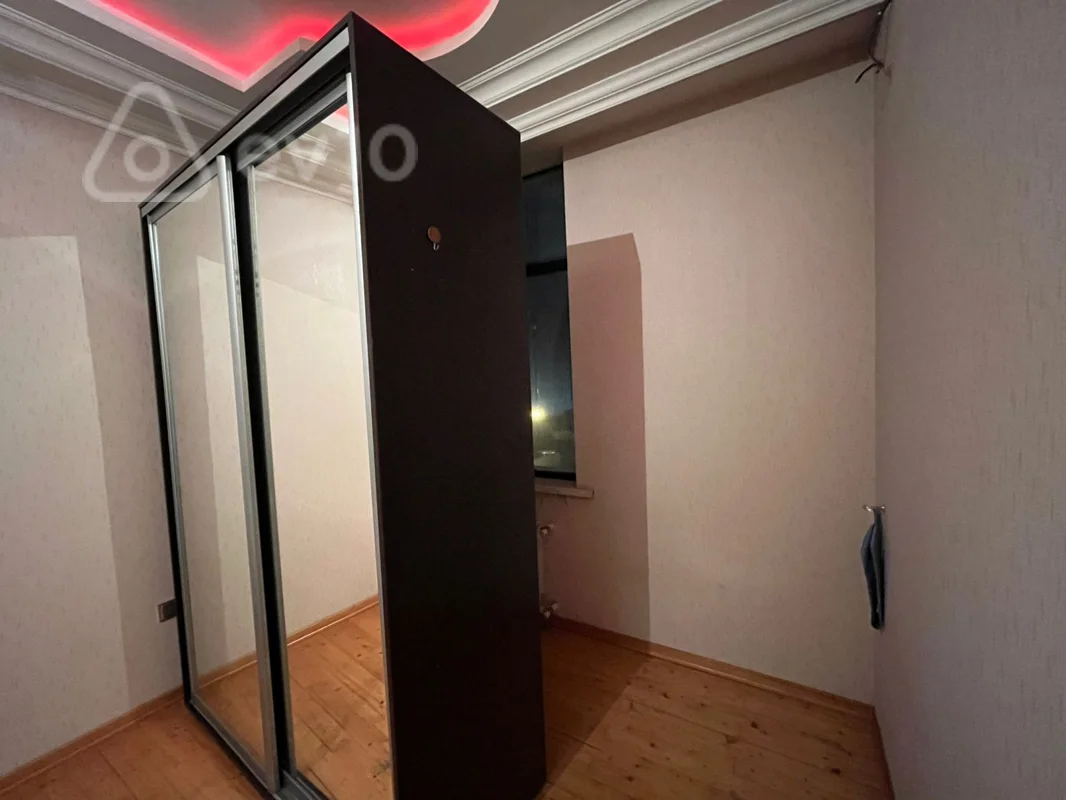 3 otaqlı mənzil, 130 m², Əbdülvahab Salamzadə küç. — kirayə — Mənzil, Bakı (12)
