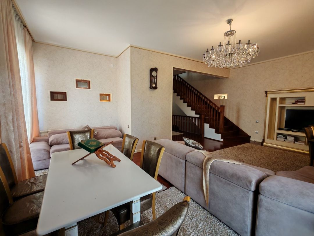 Satılır 12 otaqlı həyət evi/bağ evi 528 m² — Ev, villa, Bakı (11)