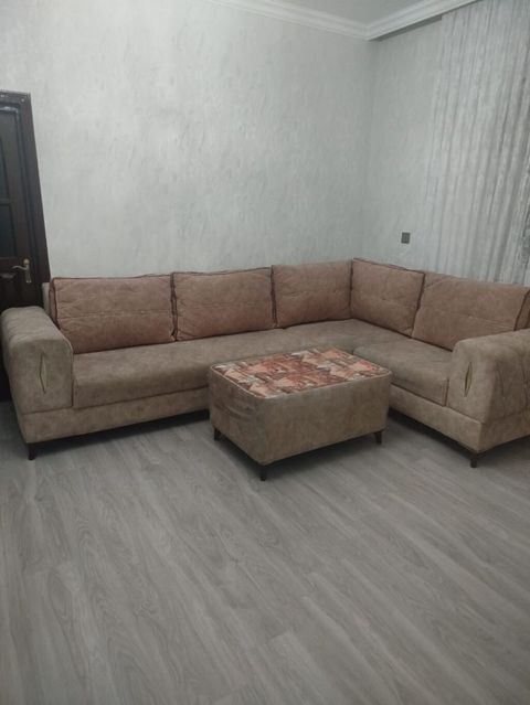 Cırığı söküyü yoxdu bazalı deyil ünvan yenu ramana — 350 ₼ · Digah · Qonaq otağı üçün Cırığı söküyü yoxdu bazalı deyil ünvan yenu ramana — Digah