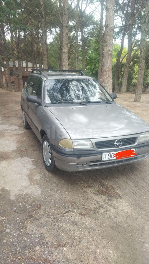 1995 Opel Astra, 1.6 L, 1995, 686,041 km — Sumqayıt