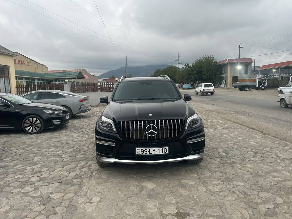 Mercedes GL 550 4MATIC, 4.7 L, 2013 il, 98 000 km 99-LY-110 — Avtomobillər, Bakı