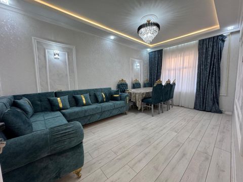 Satılır 2 otaqlı köhnə tikili 65 m² — 178 000 ₼ · Bakı · Mənzil Satılır 2 otaqlı köhnə tikili 65 m² — Bakı