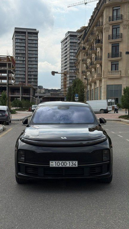 Li Auto L7, 1.5 L, 44.5 kWh, 2024 il, 19 980 km — Bakı