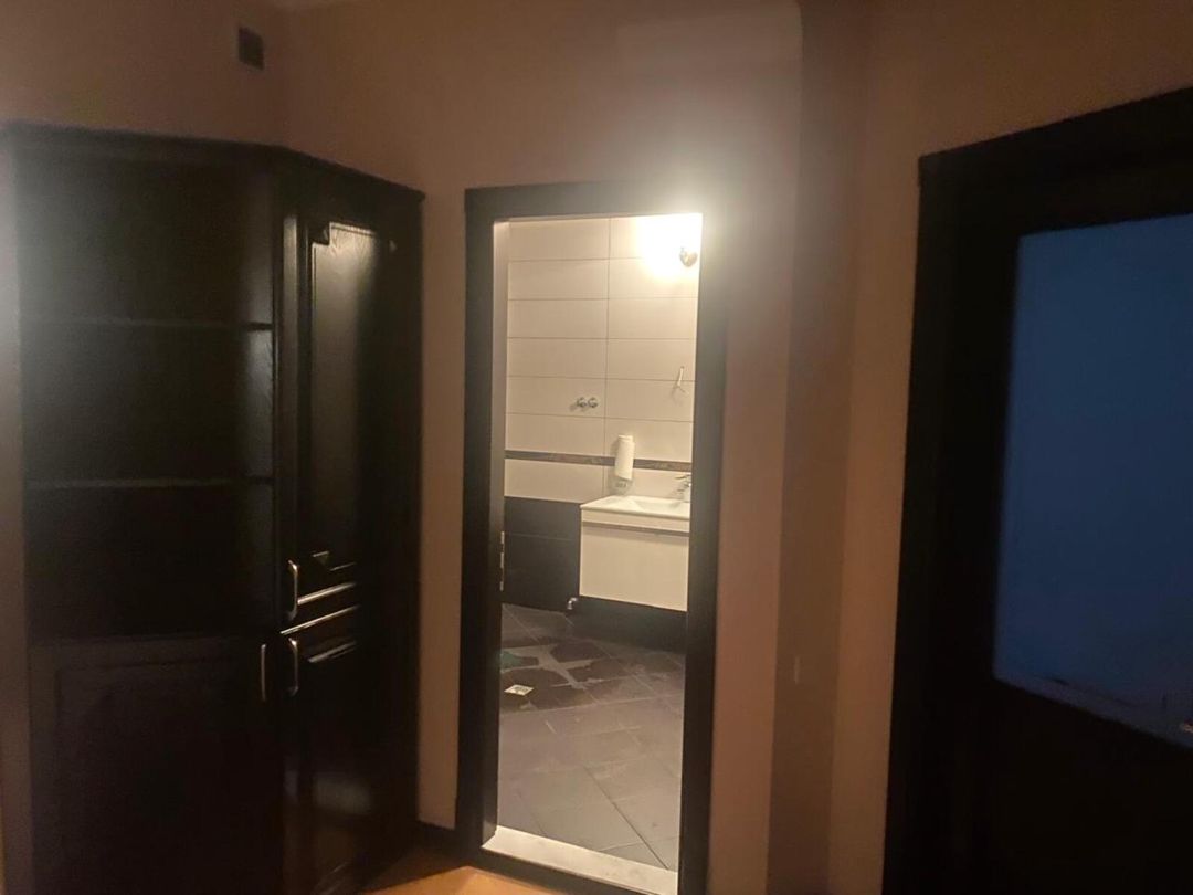 Satılır 4 otaqlı yeni tikili 205 m² — Mənzil, Bakı (7)